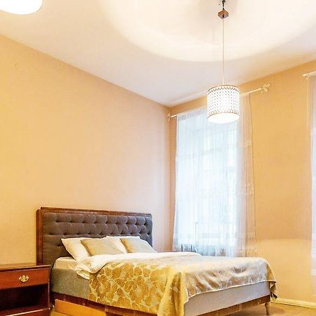 Apartment On Hutsulska 24H Electric Львів Екстер'єр фото